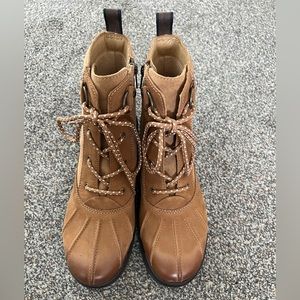 Ugg Hapsburg Duck Boots